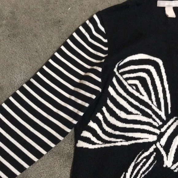 Banana Republic Sweater SZ Medium - Picture 5 of 8